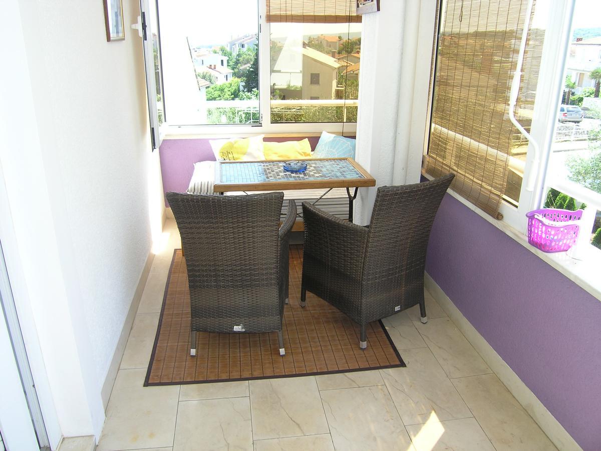 Apartments Oribella Krk Town Exterior photo