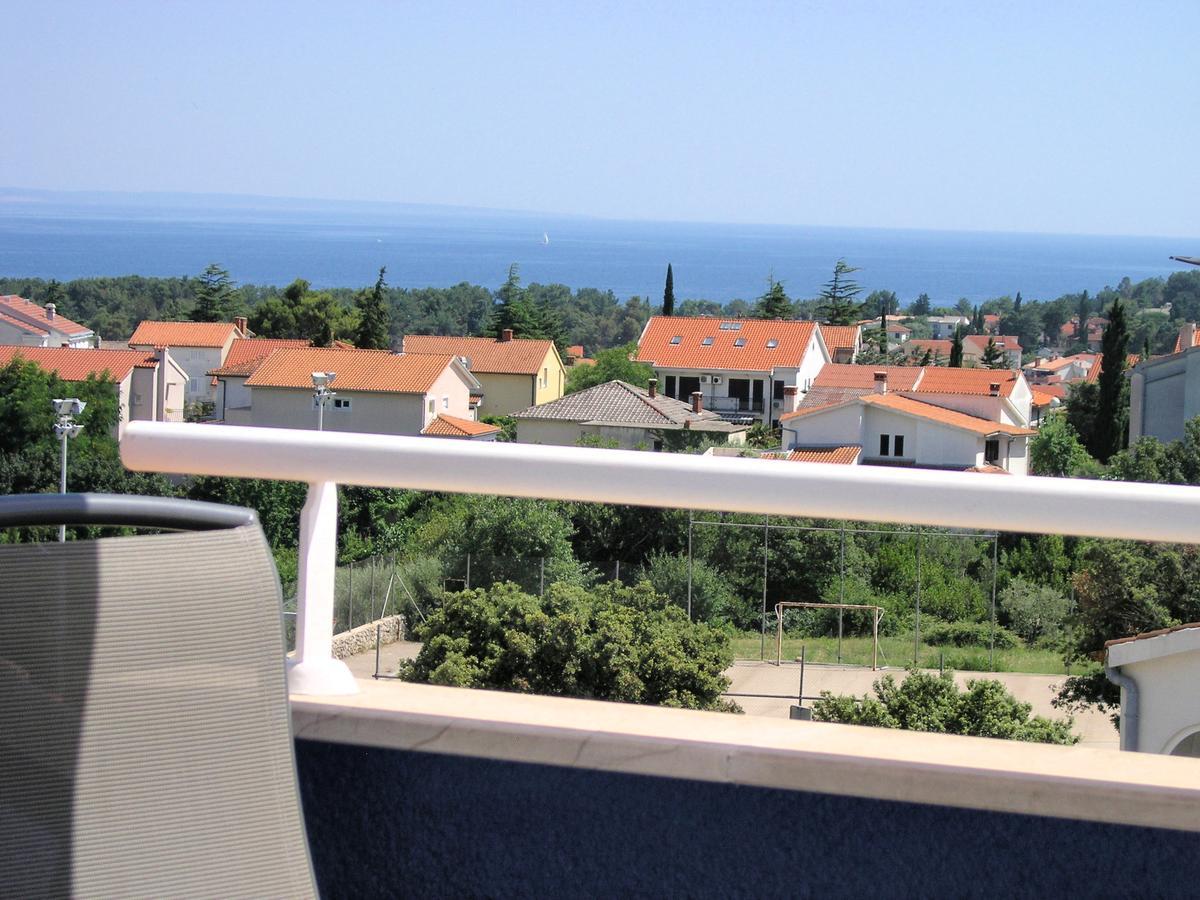 Apartments Oribella Krk Town Exterior photo